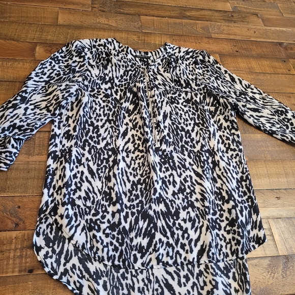 Zebra print blouse - Picture 3 of 6